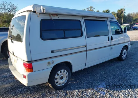 1997 Volkswagen Eurovan из США, поврежденный, VIN WV2EH8705VH077041